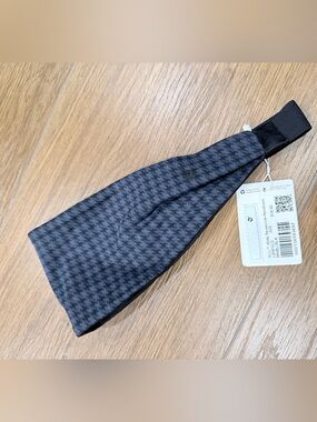 New Lululemon Nulu Wide Reversible Headband One Size Lightweight MHBL/Black